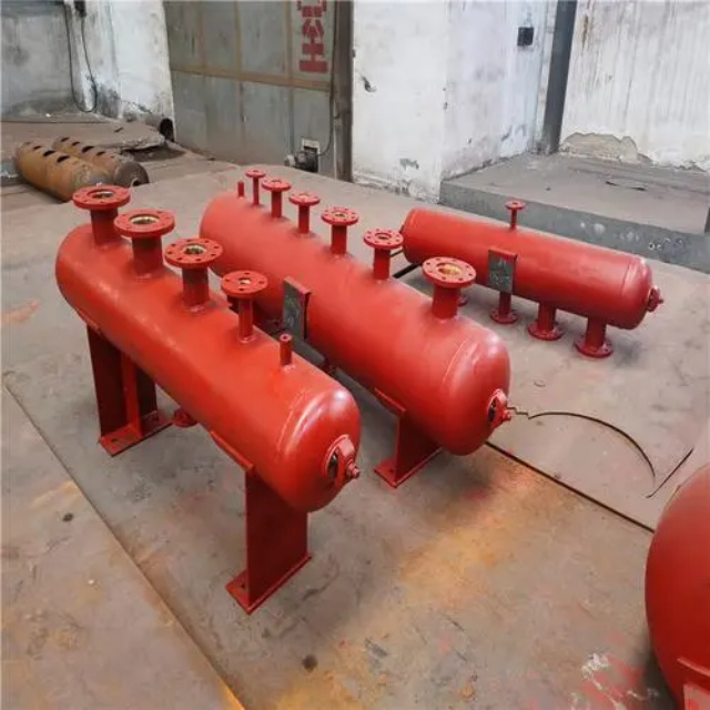 郊区分集水器安装高度